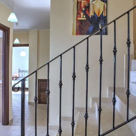 Morotti By Mmega Willa Montone (Umbria)