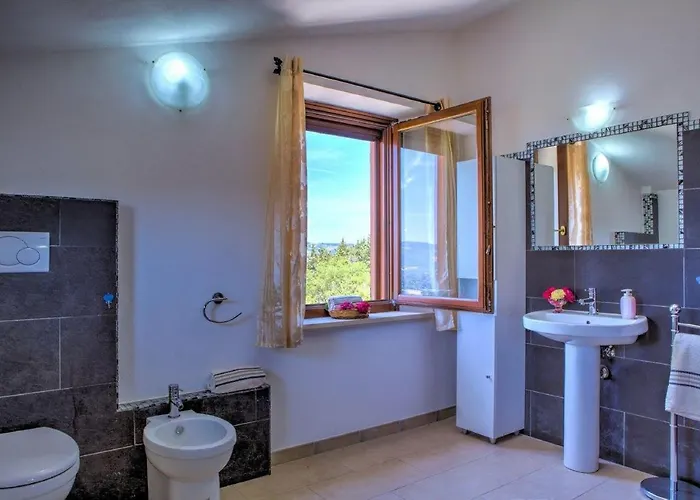 Morotti By Mmega Willa *