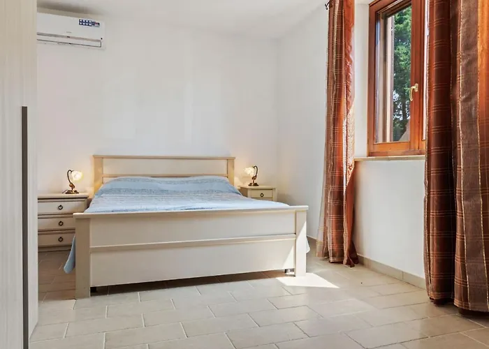 Willa Morotti By Mmega